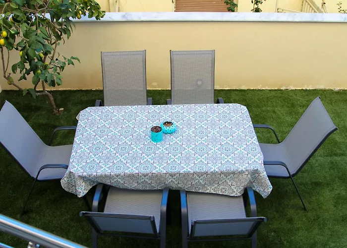 Secret Garden * Kavala