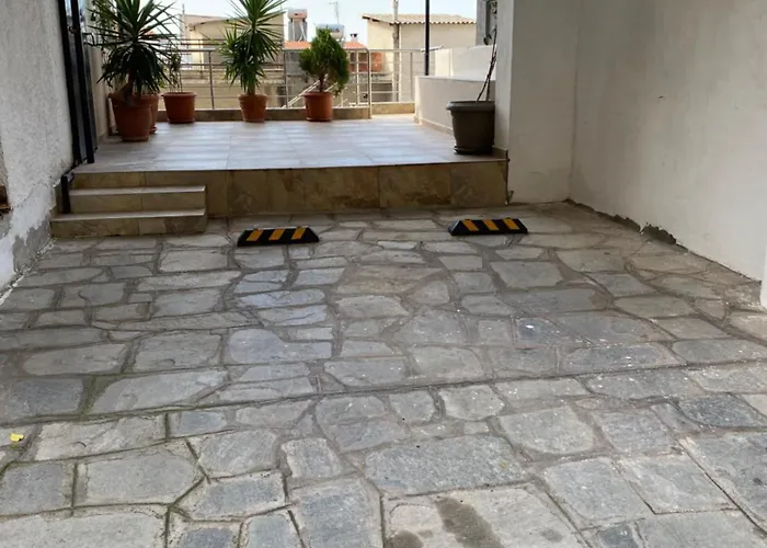 Secret Garden * Kavala